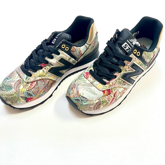 New Balance 574 - Picture 2 of 12